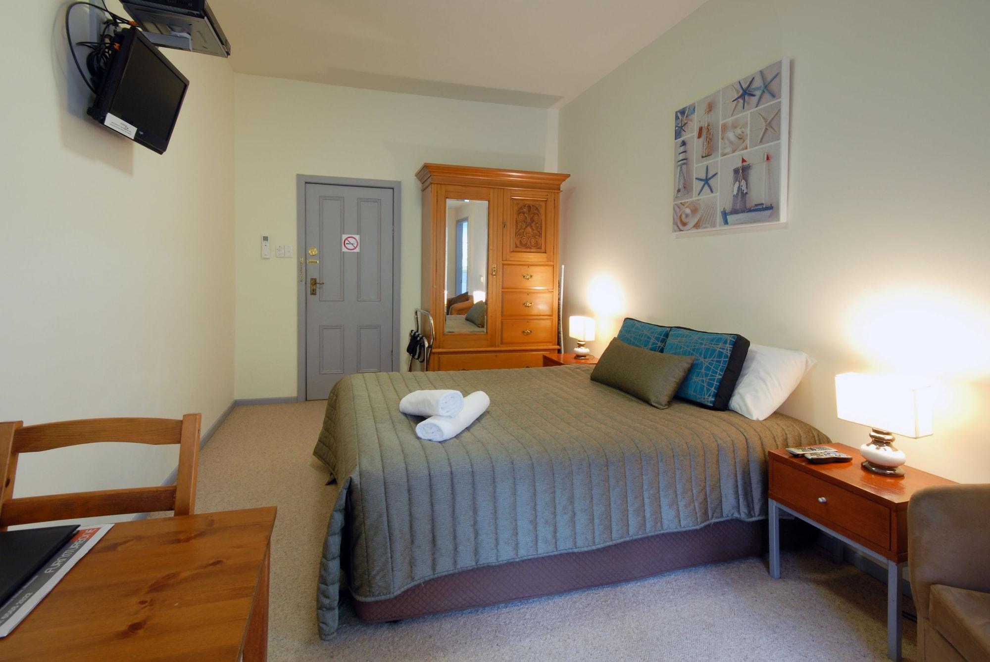 โมเทลริเวอร์วิวบูติค Motel นัมบัคคาเฮดส์ ภายนอก รูปภาพ