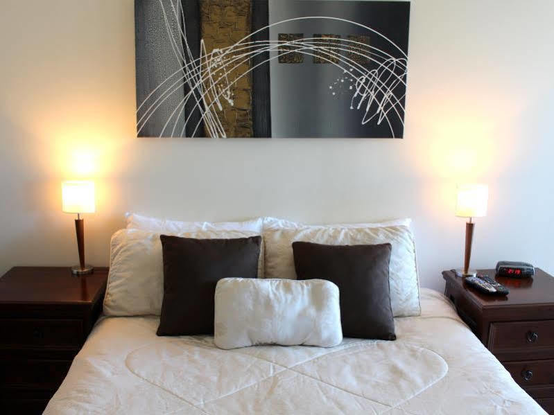 โมเทลริเวอร์วิวบูติค Motel นัมบัคคาเฮดส์ ภายนอก รูปภาพ